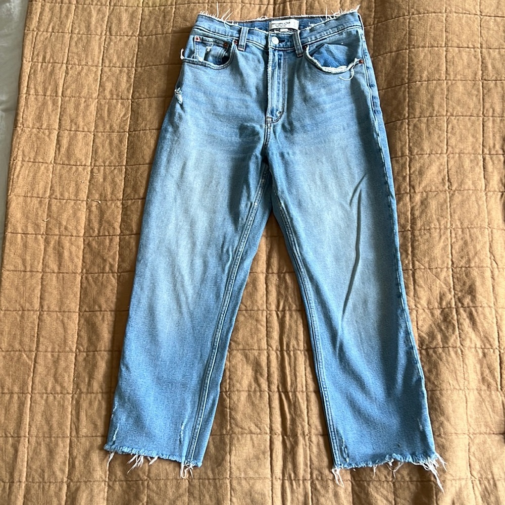 Abercrombie and Fitch Ankle Straight Jeans Ultra High Rise, Curve Love